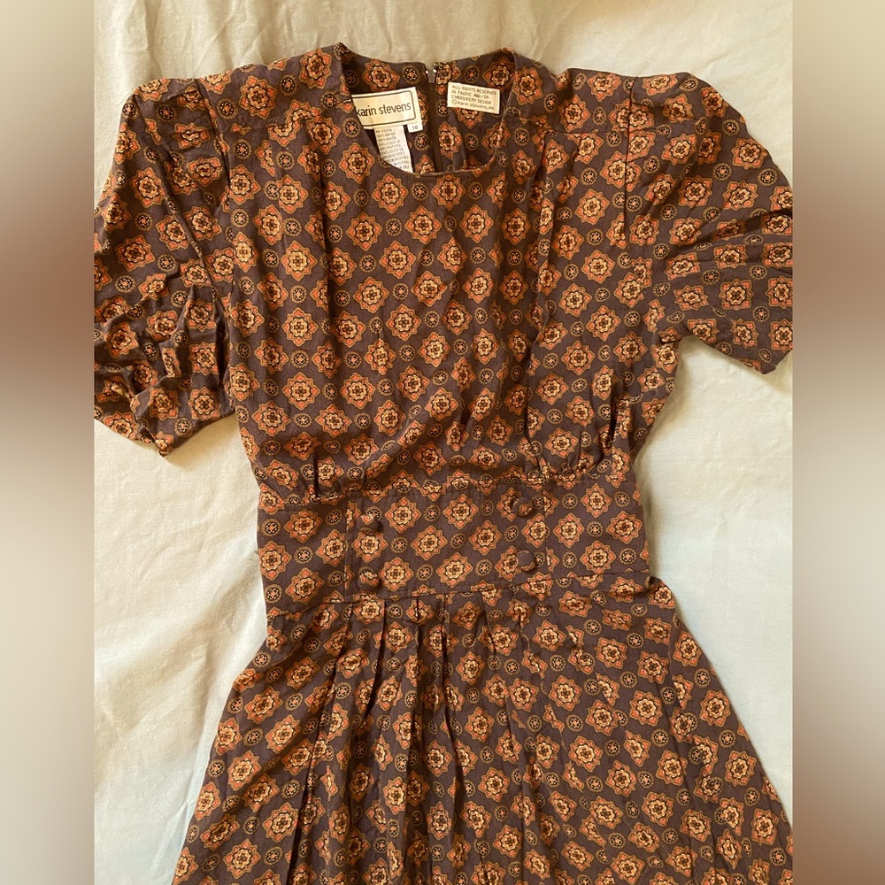 VINTAGE Karin Stevens Beautiful Brown Dress
